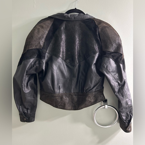 Vintage Jackets & Blazers - Vintage G-III Leather Jacket unique